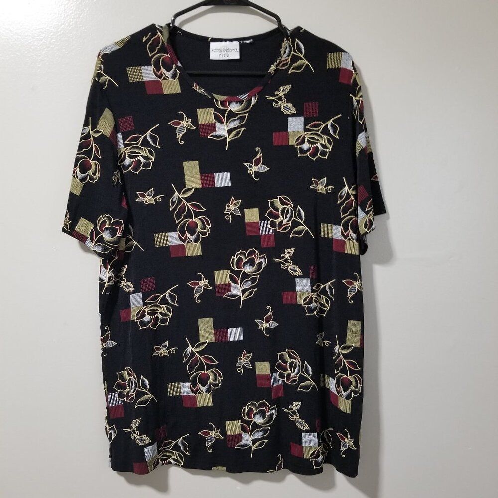💚3/$12 Kathy Ireland Black Floral Stretch Blouse